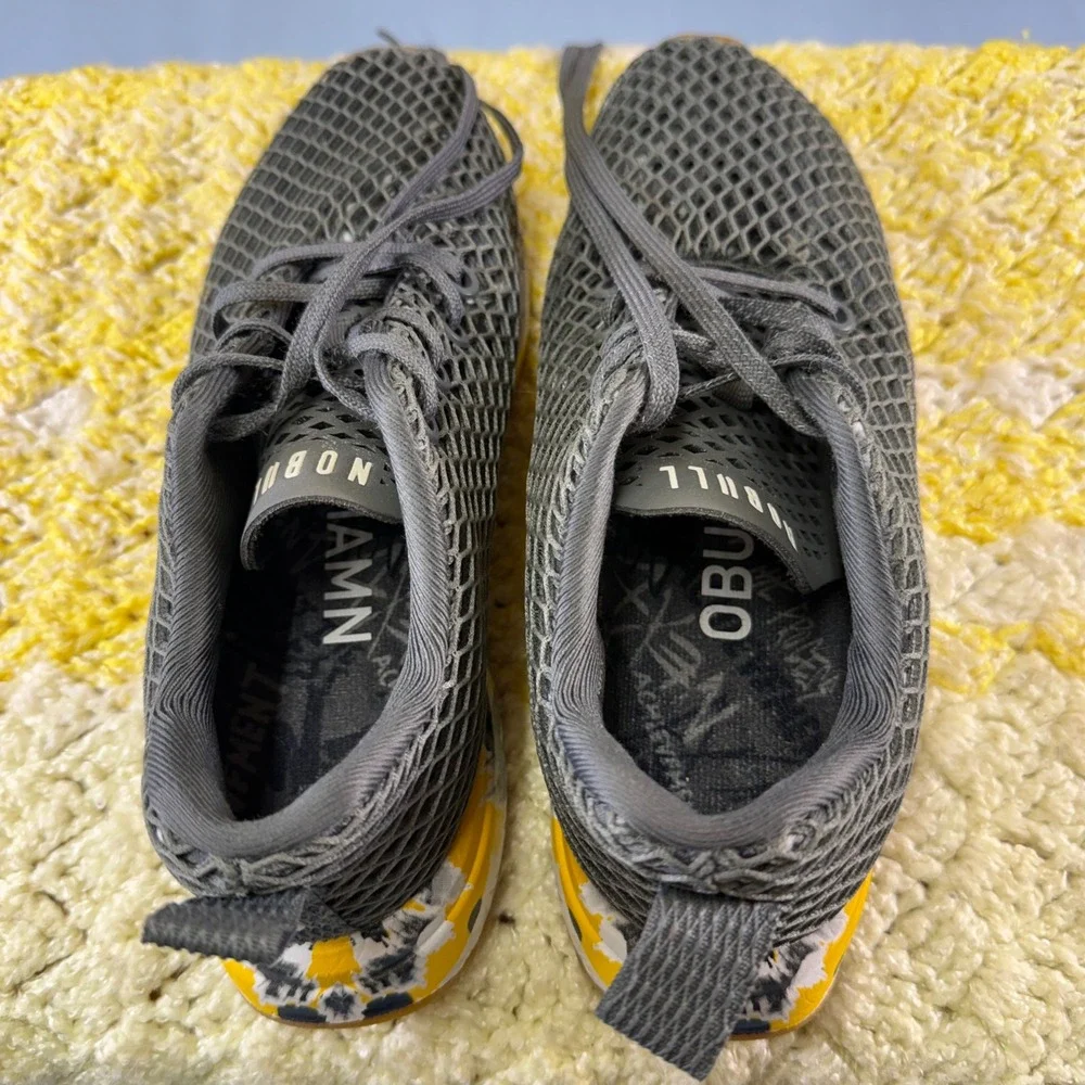 NOBULL Mesh Runner Grey Yellow Splatter Training Shoes Mens 6 Womens 7.5 Sneaker